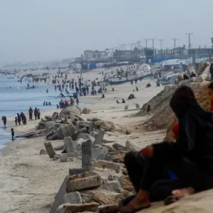 الدفاع الأمريكية تعلن بدء أعمال البناء للرصيف البحري قبالة غزة، فماذا نعرف عنه؟