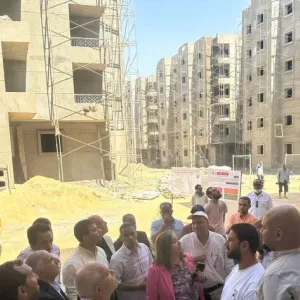 حملات مكثفة لإزالة مخالفات البناء في القاهرة الجديدة