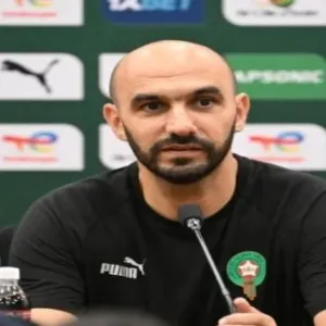 وليد الركراكي سيضطر لإعادة لاعب “غير مرغوب فيه” للمنتخب المغربي