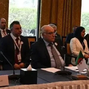 عطاف يشارك في أشغال الاجتماعات الوزارية التحضيرية للقمة العربية الـ33 بالبحرين