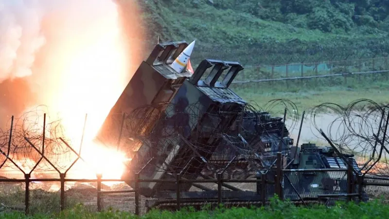 واشنطن ترسل صواريخ "أتاكمس" بعيدة المدى إلى أوكرانيا #الشرق #الشرق_للأخبار