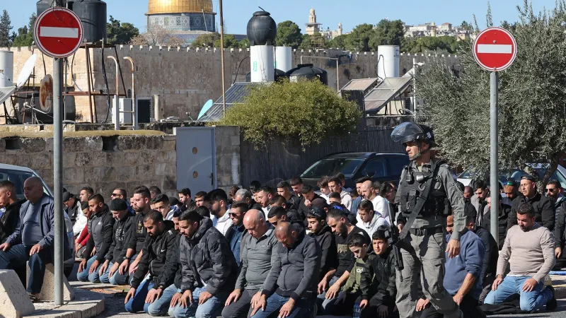 الاحتلال يعيق دخول فلسطينيي الضفة إلى القدس للجمعة الثالثة على التوالي