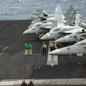 قائد الأسطول الأمريكي بالبحر الأحمر: استطعنا خفض قدرات الحوثيين