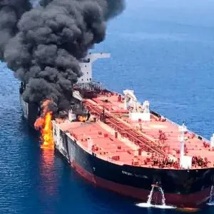 الحوثيون: استهدفنا سفينة بريطانية في البحر الأحمر وأصبناها إصابة مباشرة