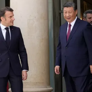 أورسولا فون دير لاين تصف العلاقات بين الاتحاد الأوروبي والصين بأنها "معقدة"