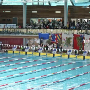 الجزائر تحصد 25 ميدالية في اختتام البطولة الإفريقية للسباحة