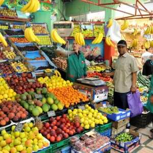 التضخم بالمغرب يتباطأ إلى 0.9% بنهاية مارس