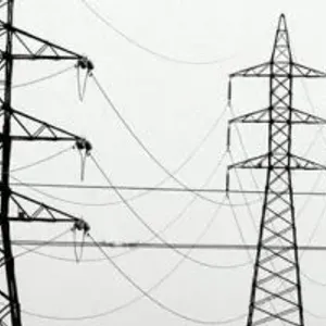 الكهرباء: تشغيل المرحلة الأولى من الربط مع السعودية بقدرة 1500 ميجا وات مايو المقبل