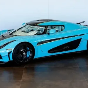 تنتظر من سيقع في حبها... Koenigsegg Regera معروضة للبيع ولا أحد يرغب بها