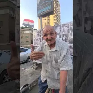 عاشق إسماعيل يس.. مسن 83 سنة بيلف بالعجلة أحياء مصر حبا فى أبو ضحكة جنان