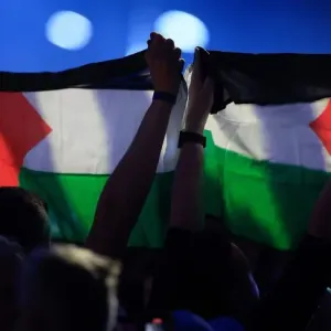 الاحتجاجات تحاصر نهائي يوروفيجن.. وصيحات الاستهجان ضد ممثلة إسرائيل