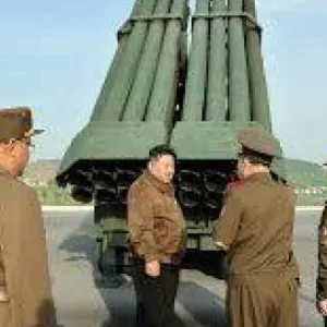 بيونغ يانغ تعتزم نشر راجمات صواريخ جديدة خلال 2024