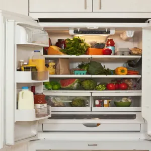 أطعمة ينبغي تخزينها في الثلاجة