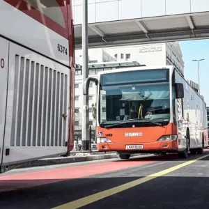 "طرق دبي": مسارات جديدة خاصة لـ"الحافلات ومركبات الأجرة" في 6 شوارع