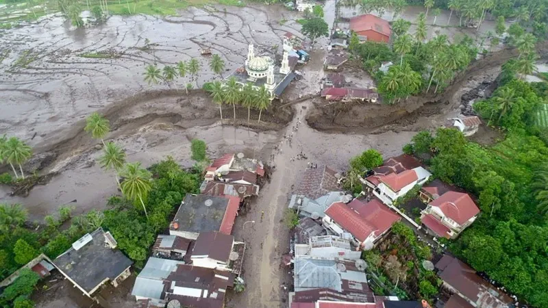 إندونيسيا تعلن عن تصميم نظام إنذار مبكر ضد الفيضانات