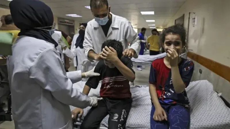 مطار بوفاريك العسكري: اجلاء 45 طفلا فلسطينيا و6 جزائريين جرحى
