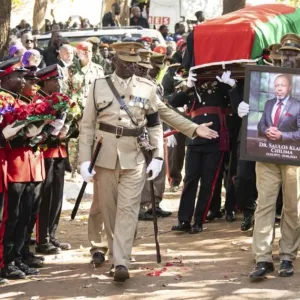 مالاوي تشيع جثمان نائب الرئيس «تشيليما»