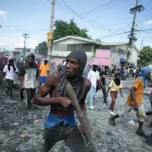 عنف العصابات في هايتي يدفع قادة منطقة البحر الكاريبي إلى عقد قمة طارئة
