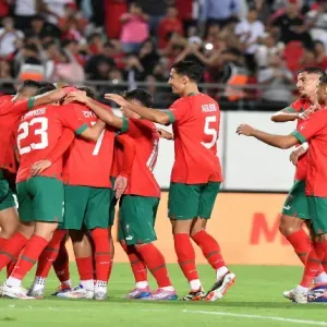 غياب ترشيح لاعبي المنتخب المغربي لجائزة الكرة الذهبية يثير علامات استفهام