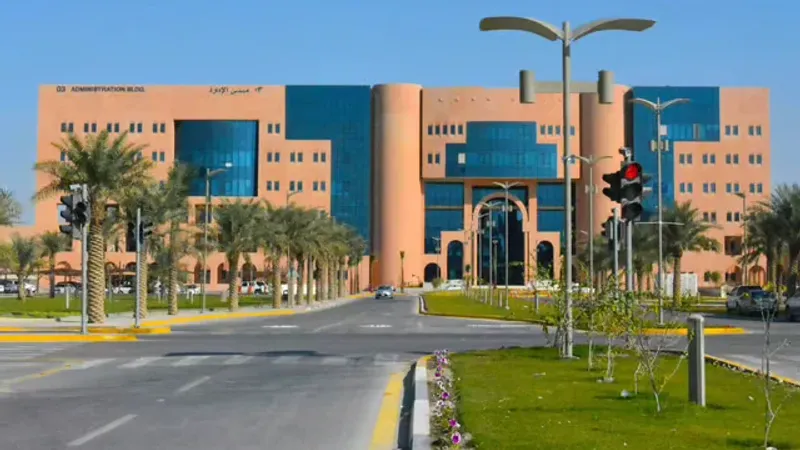 جامعة الملك فيصل تفتح بوابة القبول الإلكترونية في 69 برنامجاً للدراسات العليا