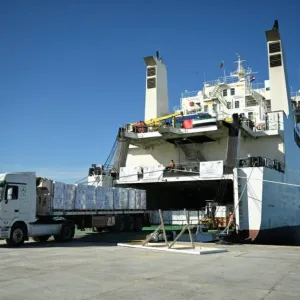 سفينة مساعدات إماراتية جديدة إلى غزة تبحر من ميناء لارنكا
