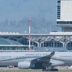 إنذار بوجود قنبلة في مطار على الحدود السويسرية الفرنسية