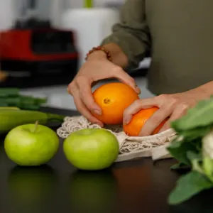 طرق فعالة للحفاظ على الفواكه والخضروات طازجة لفترة طويلة
