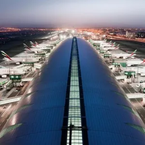 مطار دبي الدولي يعود إلى وضعه الطبيعي