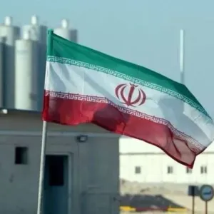 وكالة “إرنا” الإيرانية: المنشآت النووية في أصفهان تتمتع بأمن تام