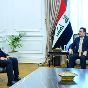 السوداني و السفير الإيراني لدى العراق يؤكدان على توثيق المنافع والمصالح الحيوية بين البلدين