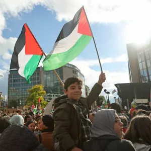 متظاهرون معارضون للحرب على غزة يعتصمون بجامعات أسترالية
