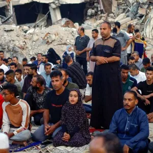 احتفالات بالعيد في غزة ومظاهرات للتضامن معهم بتعز وعمّان