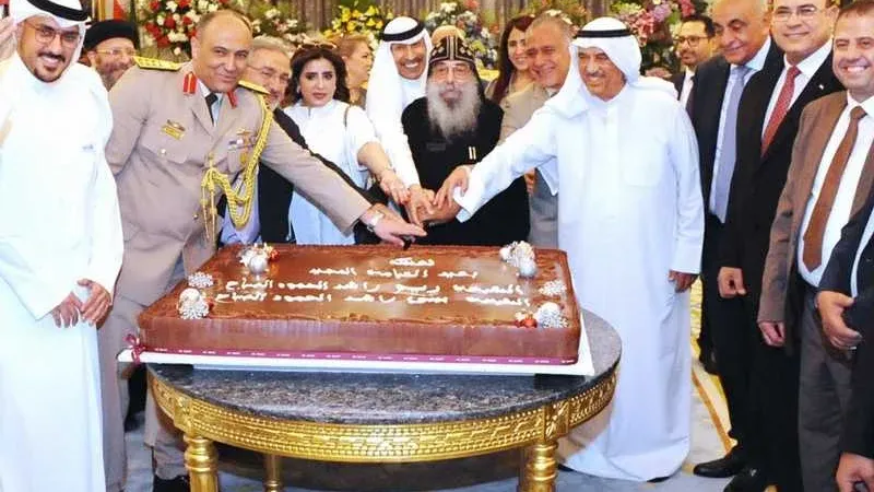 المشاركون في احتفال الكنيسة القبطية بعيد الميلاد: الكويت بلد السلام