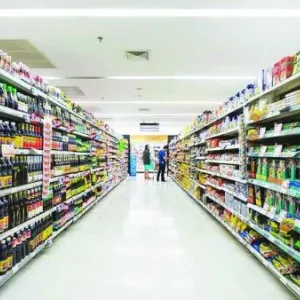 «اللولو»: مخزون المتاجر كافٍ.. واستقرار الأسعار«أولوية»
