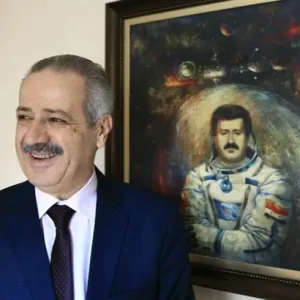 وفاة أول رائد فضاء سوري