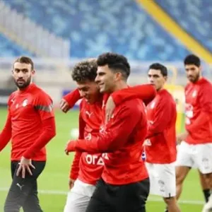 حازم إمام: عاشور أفضل لاعب في مصر ولم يقدم سوى 70% من مستواه.. فيديو