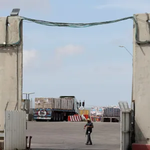 الأمم المتحدة: لم تدخل أي بضائع إلى غزة اليوم عن طريق المعابر الرئيسية https://cnn.it/4dthij1
