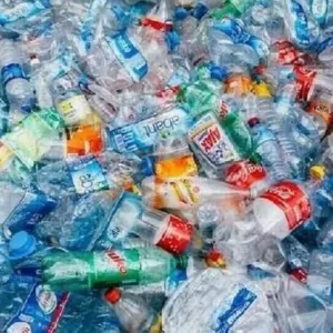 علماء يستخلصون النفط من النفايات البلاستيكية