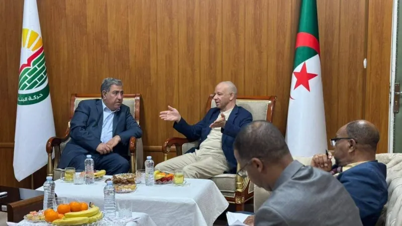 معارضون يخشون عودة نموذج «التحالف الرئاسي» للمشهد السياسي في الجزائر