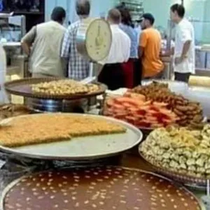 وزارة المالية تكشف عن قائمة الحلويات الشعبية المستثناة من دفع اتاوة الدعم
