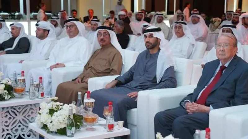 حشر آل مكتوم يكرّم الفائزين بجائزة «وطني الإمارات للعمل الإنساني»