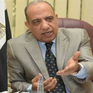 وزير: "مصر للألومنيوم" تساهم بمنتجاتها في صناعة العبوات الدوائية وأسلاك الكهرباء