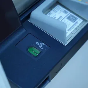مصرف الرافدين يشرع بنشر أجهزة الـ ATM في فروعه الأساسية