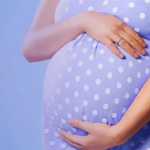 3 طرق طبيعية لعلاج كثرة التبول أثناء الحمل