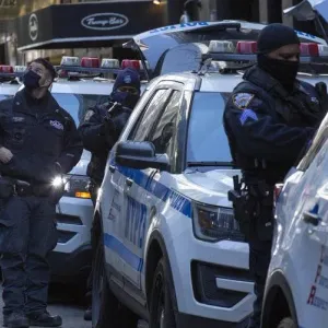 اعتقال 33 شخصاً تورطوا في أكبر عملية لبيع المخدرات والسلاح تشهدها نيويورك