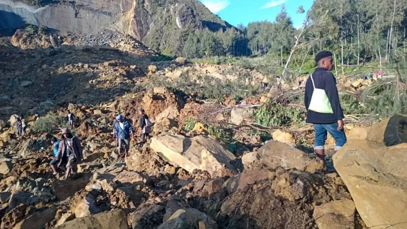 انهيار أرضي يخلف أضراراً في بابوا غينيا الجديدة