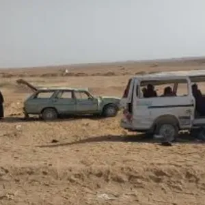 ارتفاع عدد ضحايا حادث تصادم صحراوى أسوان لوفاة شخص وإصابة 23.. أسماء