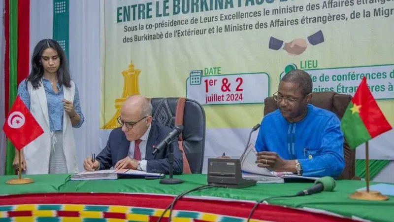 توقيع 8 اتفاقيات تعاون بين تونس و بوركينا فاسو