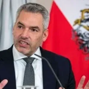 مستشار النمسا: سنقود معركة الهجرة غير الشرعية بحزم أكبر