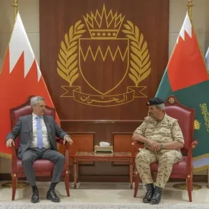 القائد العام يستقبل سفير موسكو لدى البحرين والملحق العسكري الروسي